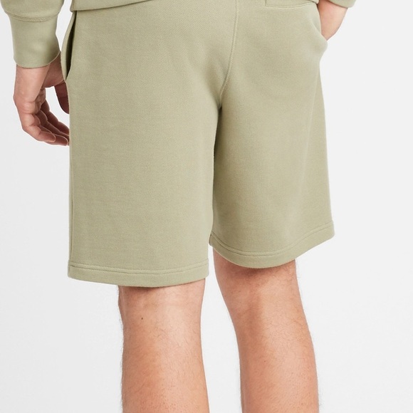 NEW Banana Republic men’s XL green cardoon organic cotton French Terry S… - Picture 2 of 4